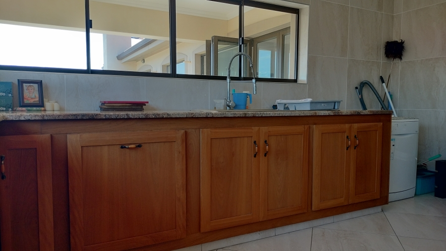 3 Bedroom Property for Sale in Grootbrakhoogte Western Cape